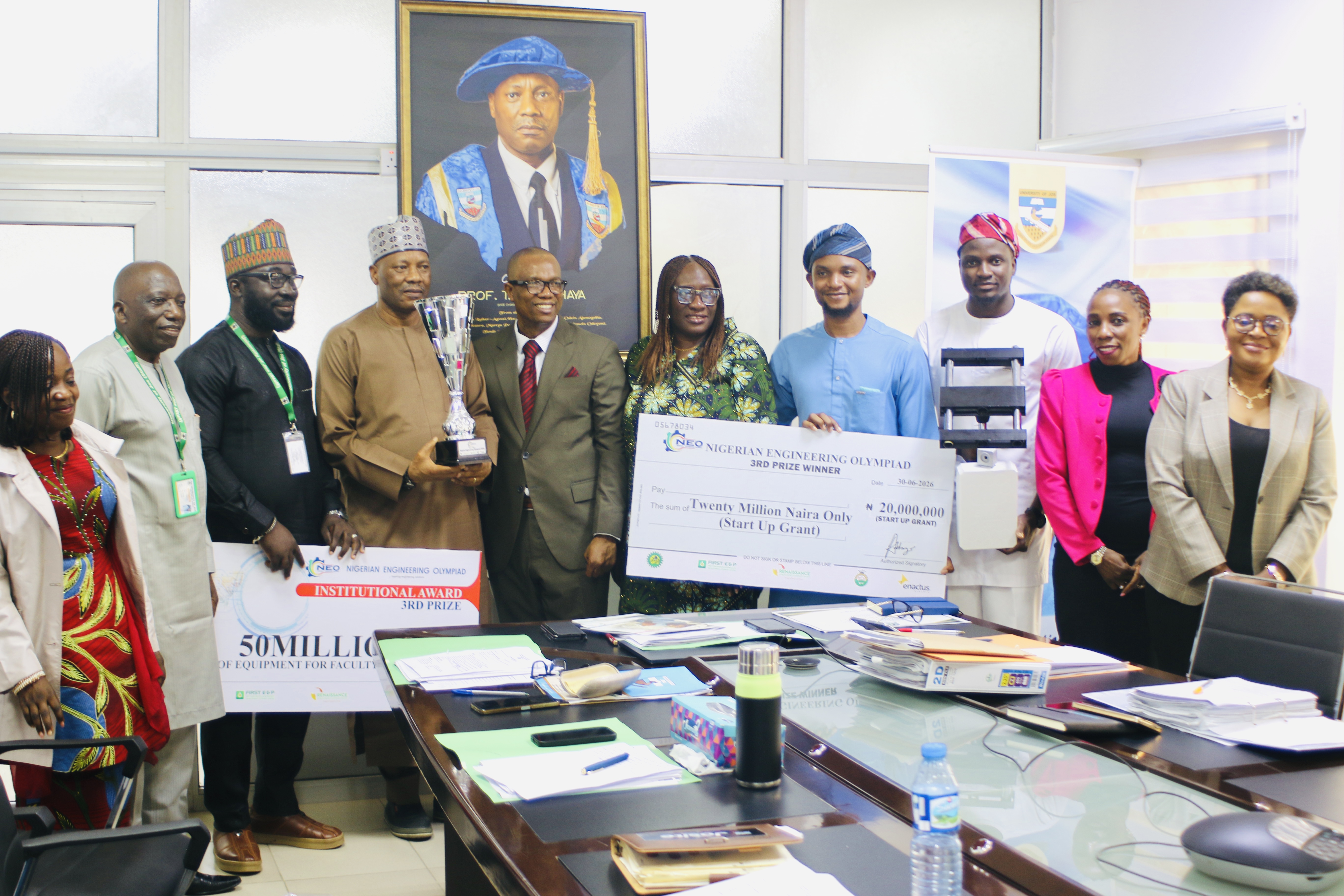 VC and Management received the Dean Faculty of Engineering Prof. Rose E. Daffi who led the team to present the Awards.JPG