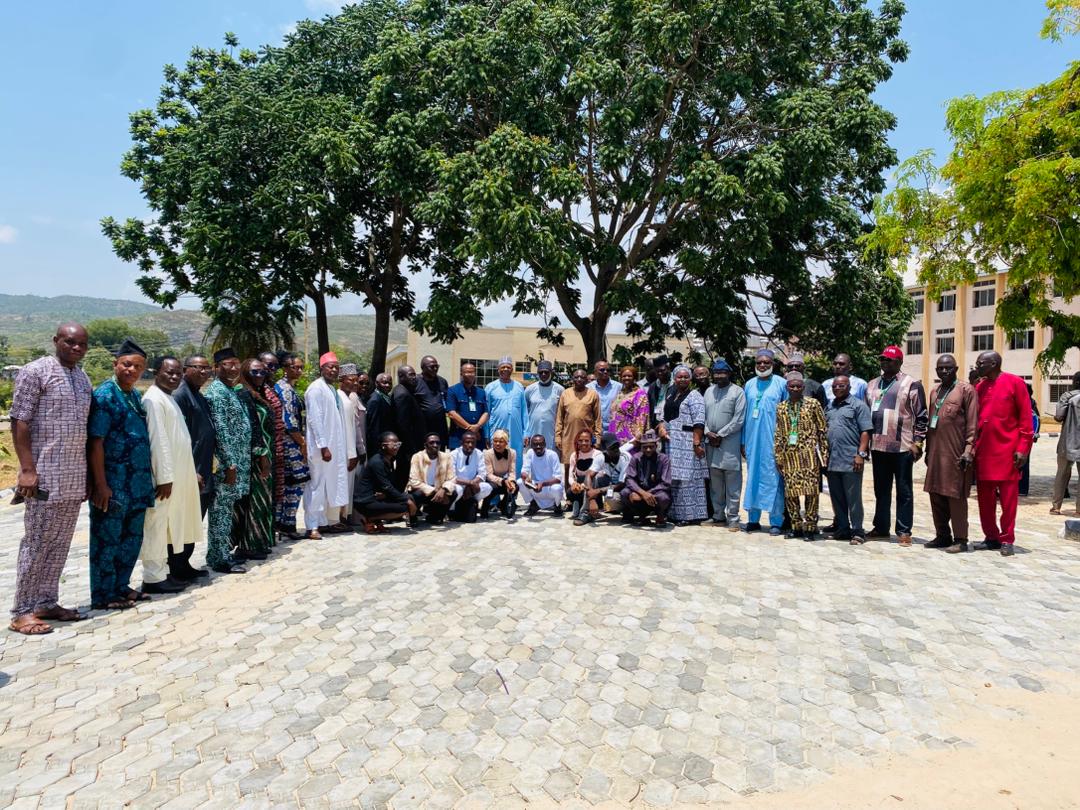 Group picture at the commissioning of the Lawn.jpg