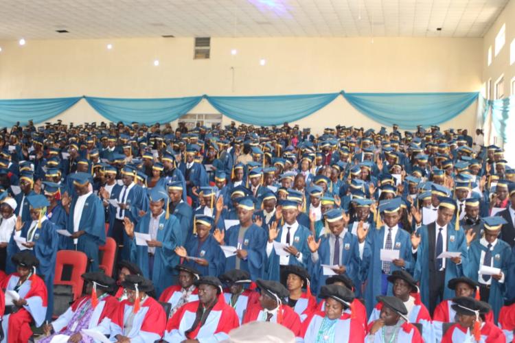 New Stidents Taking their Matriculation Oath