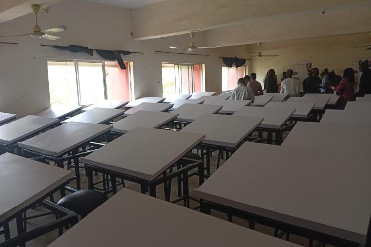 Drawing Boards Donated by UNIJOS Set 82 of Architecture