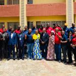 2001 Medical Class in a group picture with the University Management