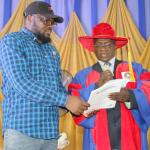 Guest Speaker handing over the Guest speech to ANSEN President