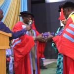 The Vice Chancellor presenting a gift to the Inaugural Lecturer.jpg
